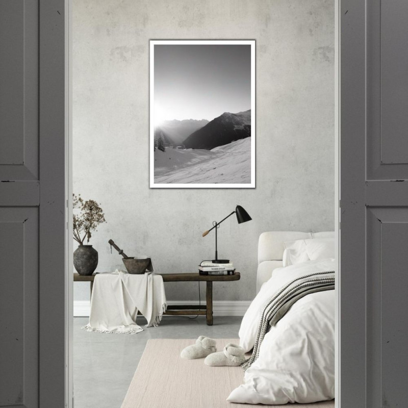 Wandbild 'Schwarz Weißer Sonnenaufgang in den Bergen'